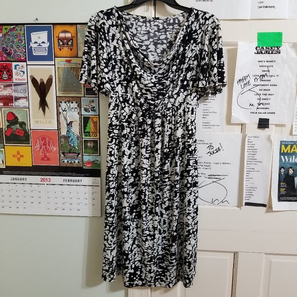 Liz Lange Maternity For Target dress Small abstract draped cowl neck flutter - Picture 1 of 12